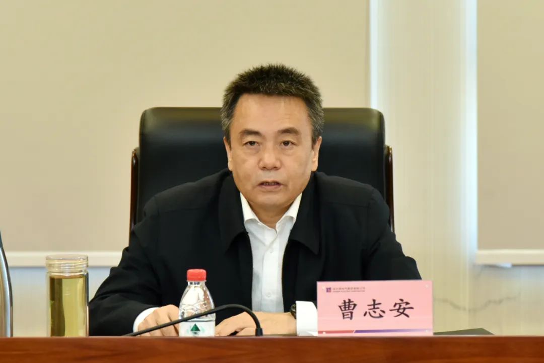 mg冰球突破奢华版(试玩)官方网站